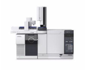 Chromatography and mass spectrometry instrument in the testing laboratory